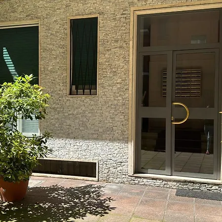 Casa di MEG Appartamento a Milano vicino ai Navigli-3